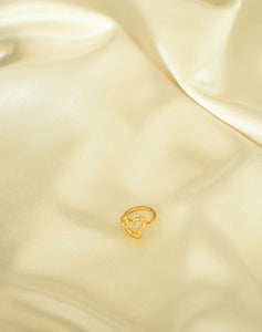 18K Gold Heart Ring